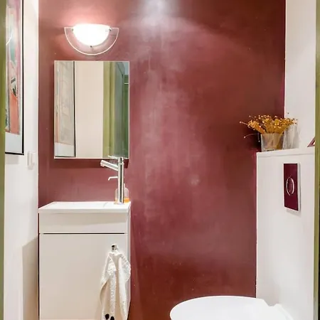 Kwatera prywatna Chez L'habitant, Calme, 10 Mins De La Plage, Douche Et Wc Privatifs *